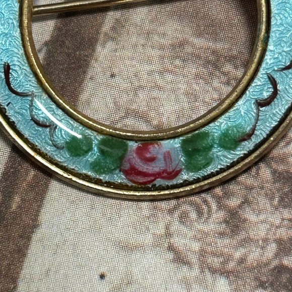 Vintage Baby Blue Enamel Round Circle Wreath Brooch Pin Pink Rose Floral - Picture 4 of 5